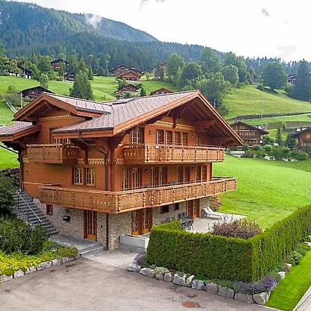Alia And Hotel